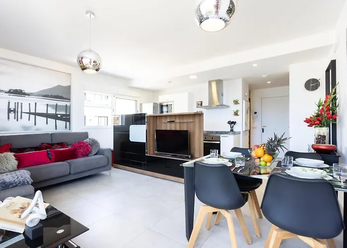 River El Galeon 아데제